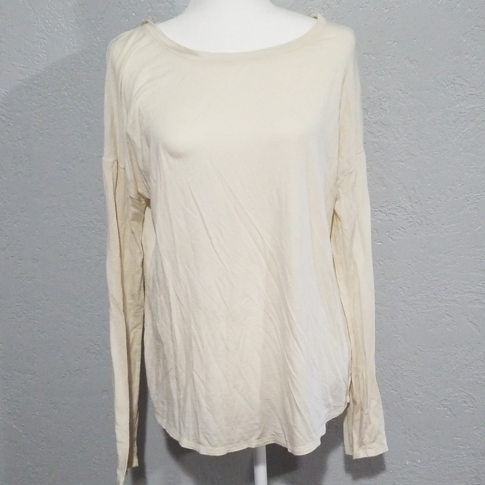 Under Armour Long Sleeve